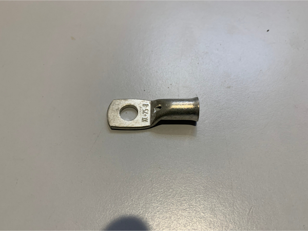 Cosse non isolee diamètre 8.5 mm section 25² STOCK NEUF