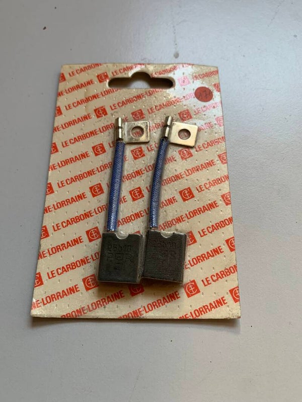 Charbon dynamo 2cv 6 volts paris Rhone PX33 STOCK NEUF