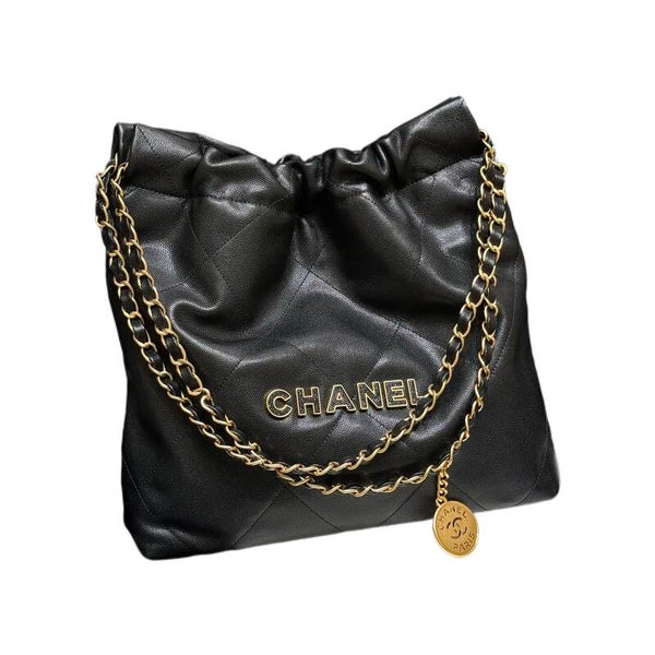 CHANEL 22 Handbag Petit