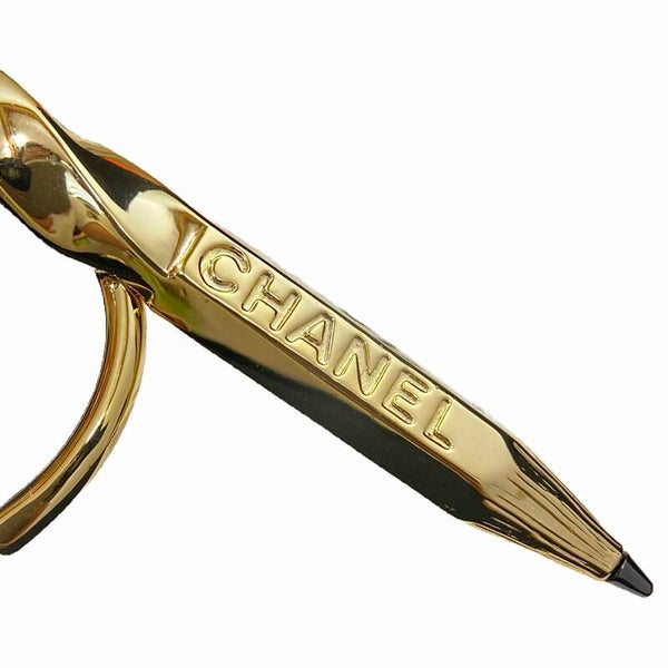 CHANEL Pencil Earring Cuff Or