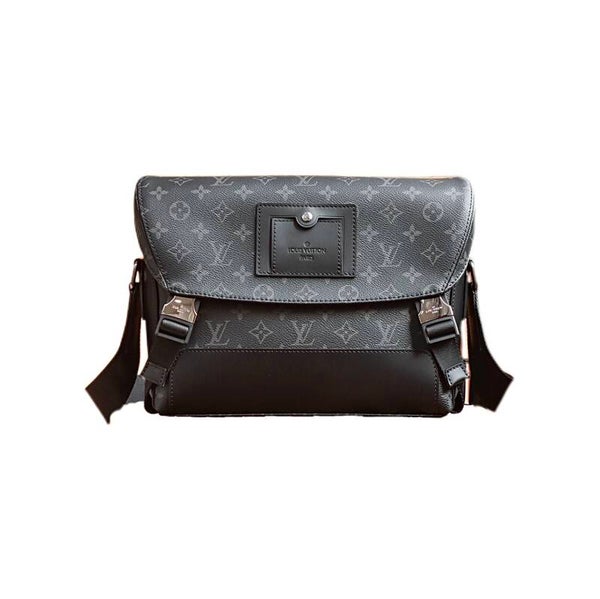 LOUIS VUITTON Messenger Pm Voyager Monogram Eclipse