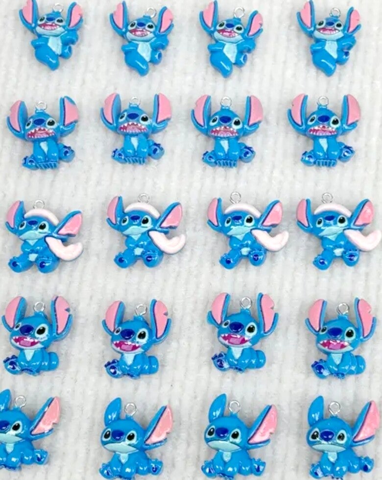 Charms en Résine, Mignon Stitch