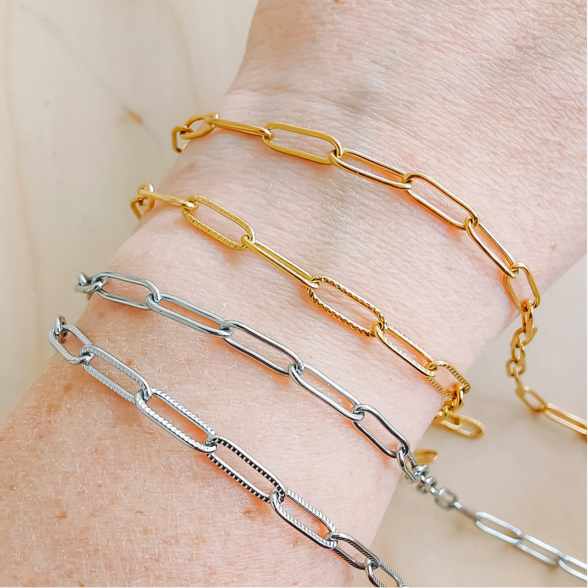 M&M - basisarmband grove schakel