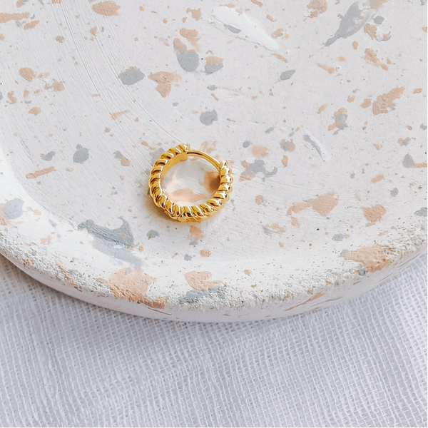 M&M - oorring twisted bold