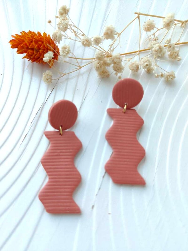 Terrific Terra-red - twisted