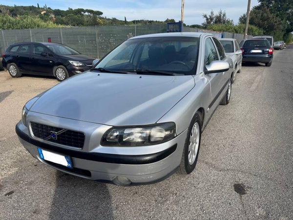 VOLVO S60 2.4