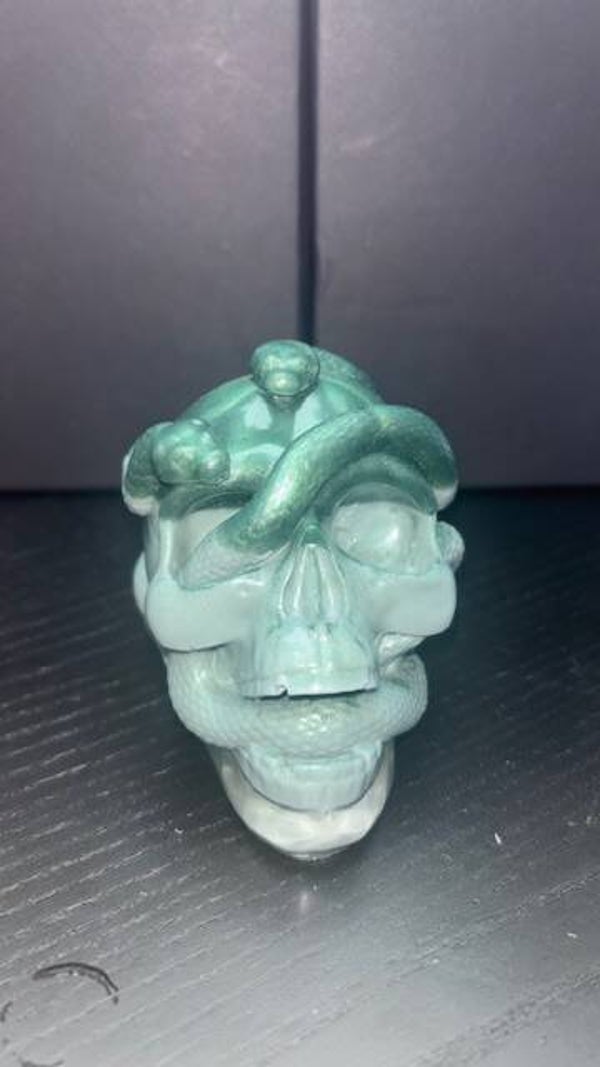 Crâne Baby Serpent