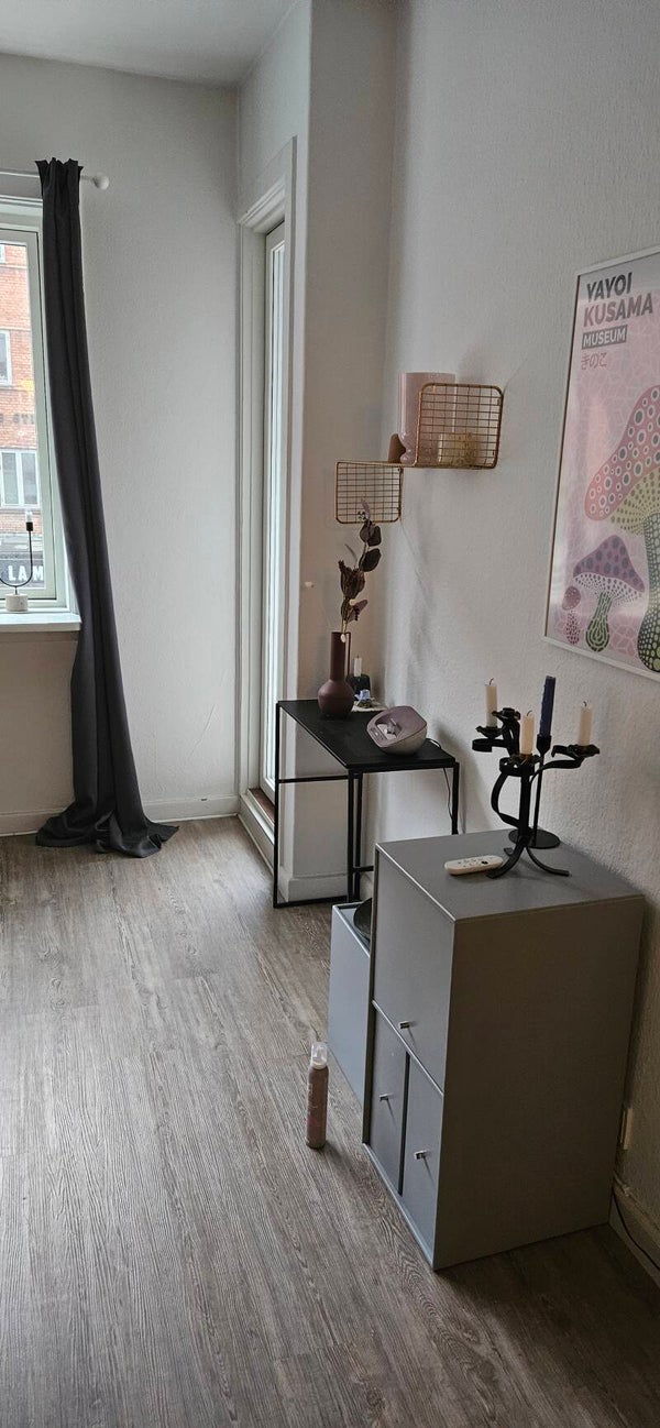 64 kvm. lejlighed centralt placeret