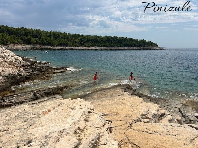Imagen de la playa Pinizule en Cabo Kamenjak en Croacia