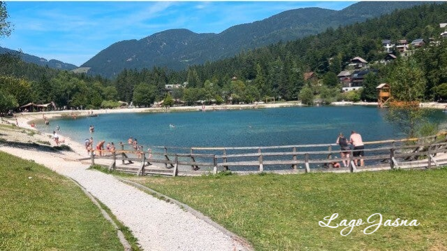 lago jasna en eslovenia