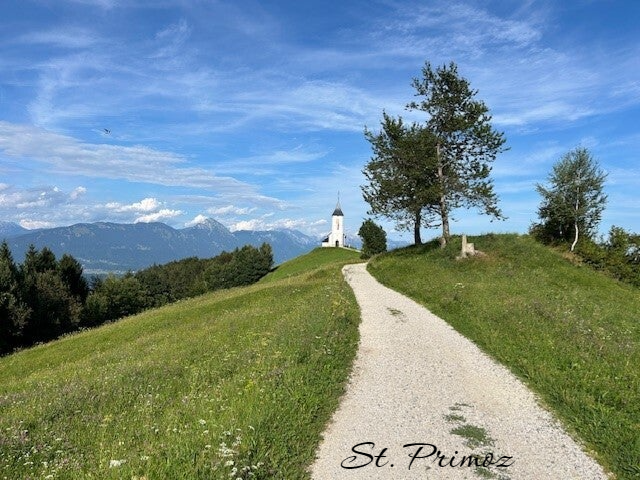 iglesia st primoz en eslovenia