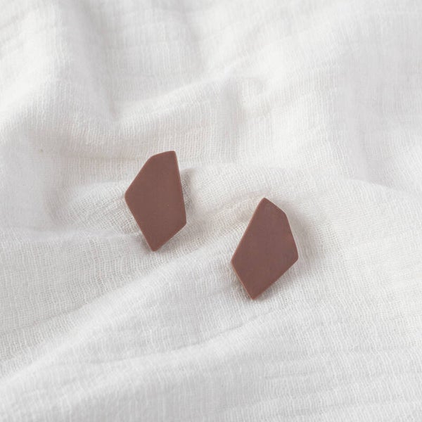 Hooked Stud mini ◖Tinted Essentials◗ - Inimini Homemade