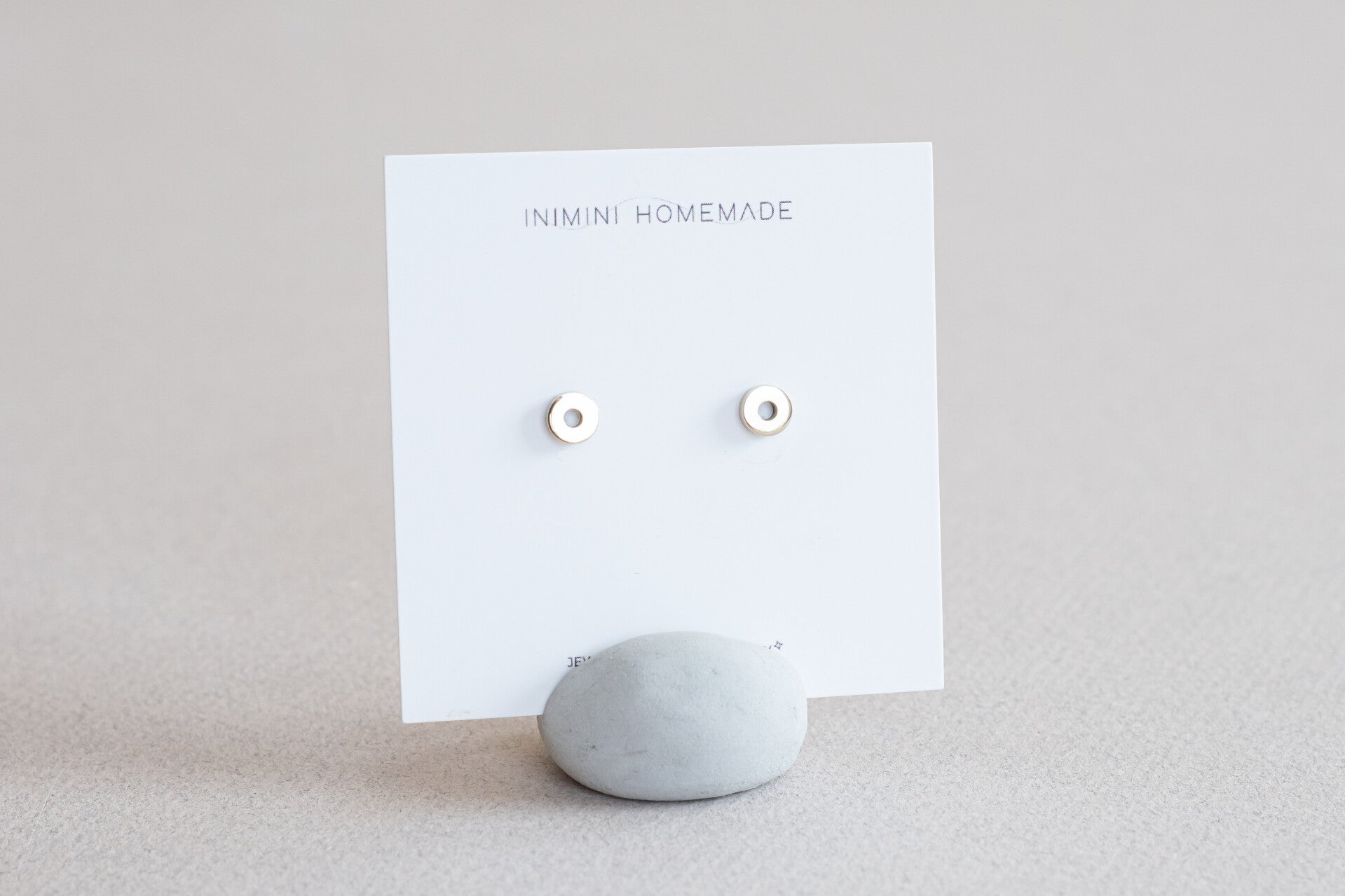 Brass mini studs - Inimini Homemade