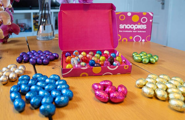 Snoopies cadeaudoos met 30 paaseitjes