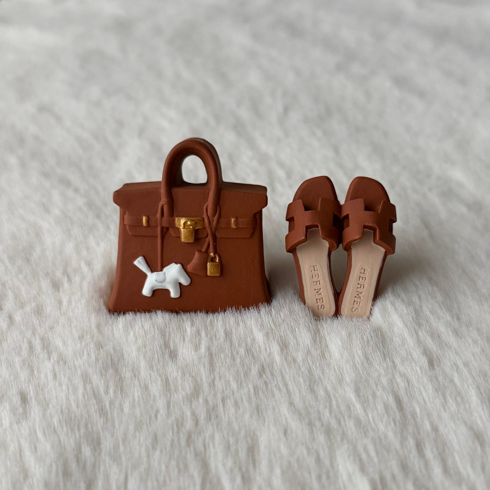 Charms | Camel