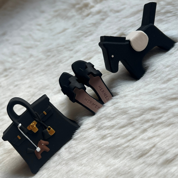 Charms | Midnight black