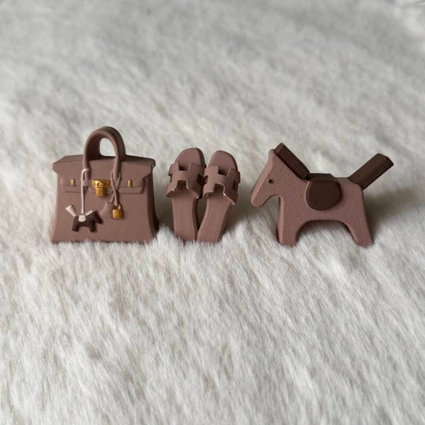 Charms | Nude cream