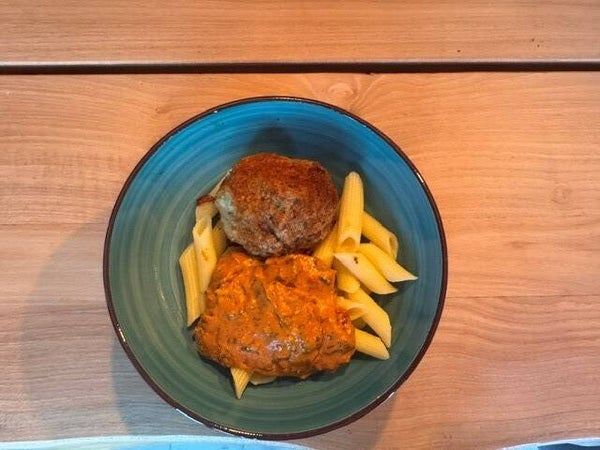 Boulette de volaille, sauce chorizo