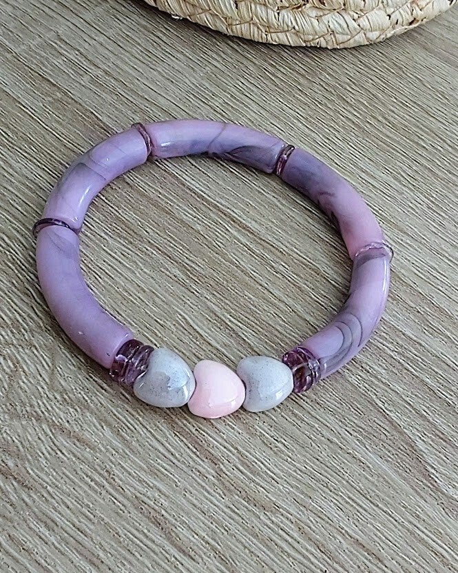 Bracelet Alva – Cœurs Nacrés & Améthyste