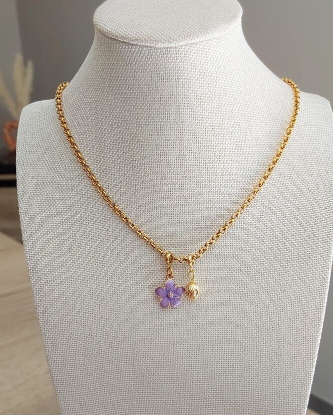 Collier Bloom – Fleur Mauve & Bourgeon Doré