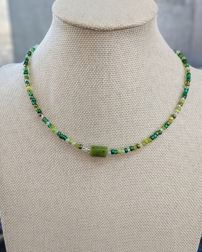 Collier Nala – Jade, Quartz Rose, Amazonite • Bijou fin et lumineux