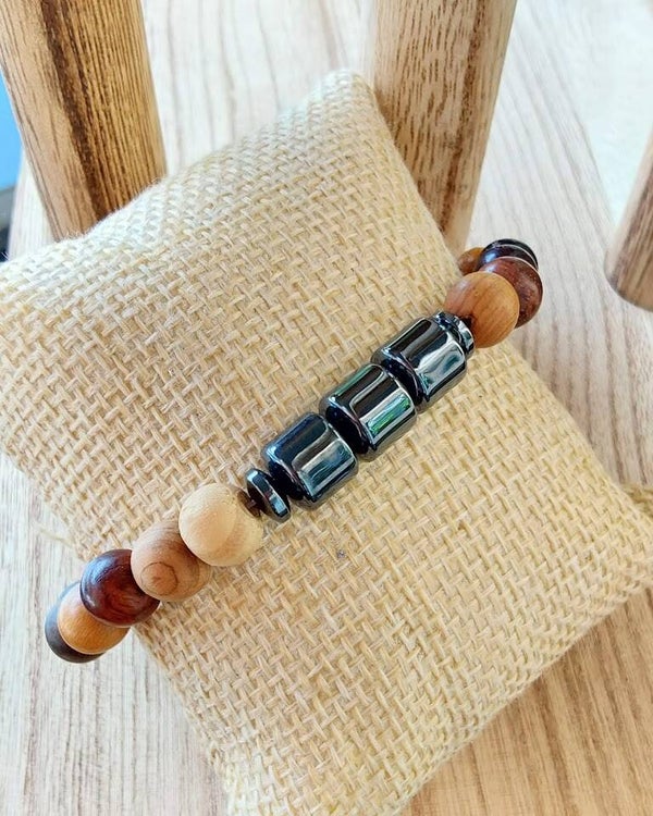 Noah – Bracelet Homme Bois de Santal & Hématite