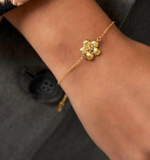 Gouden bloemetje armband