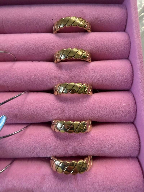 Gouden schakel ring