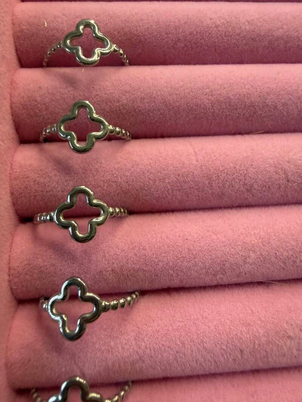 Klaver ring zilver