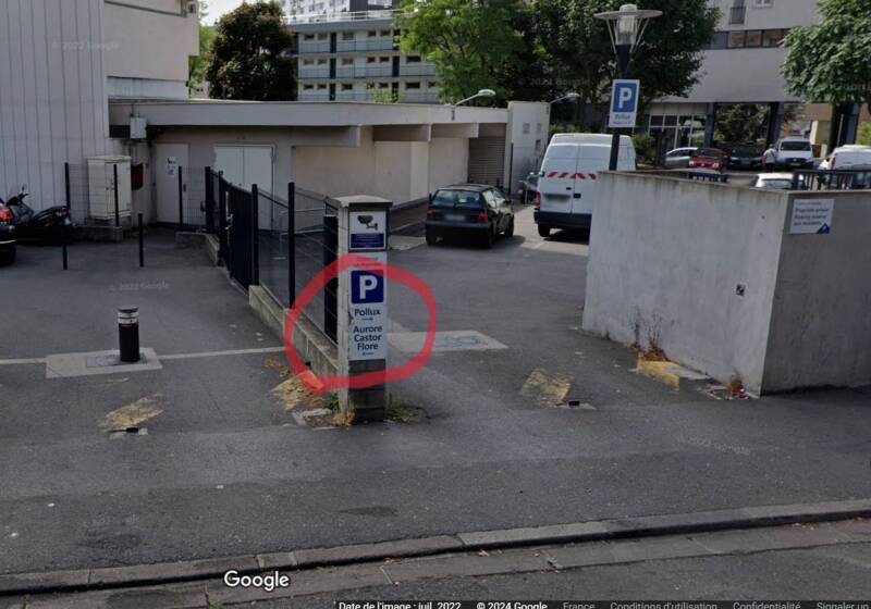 L'entrée de la résidence "Castor &amp; Pollux"