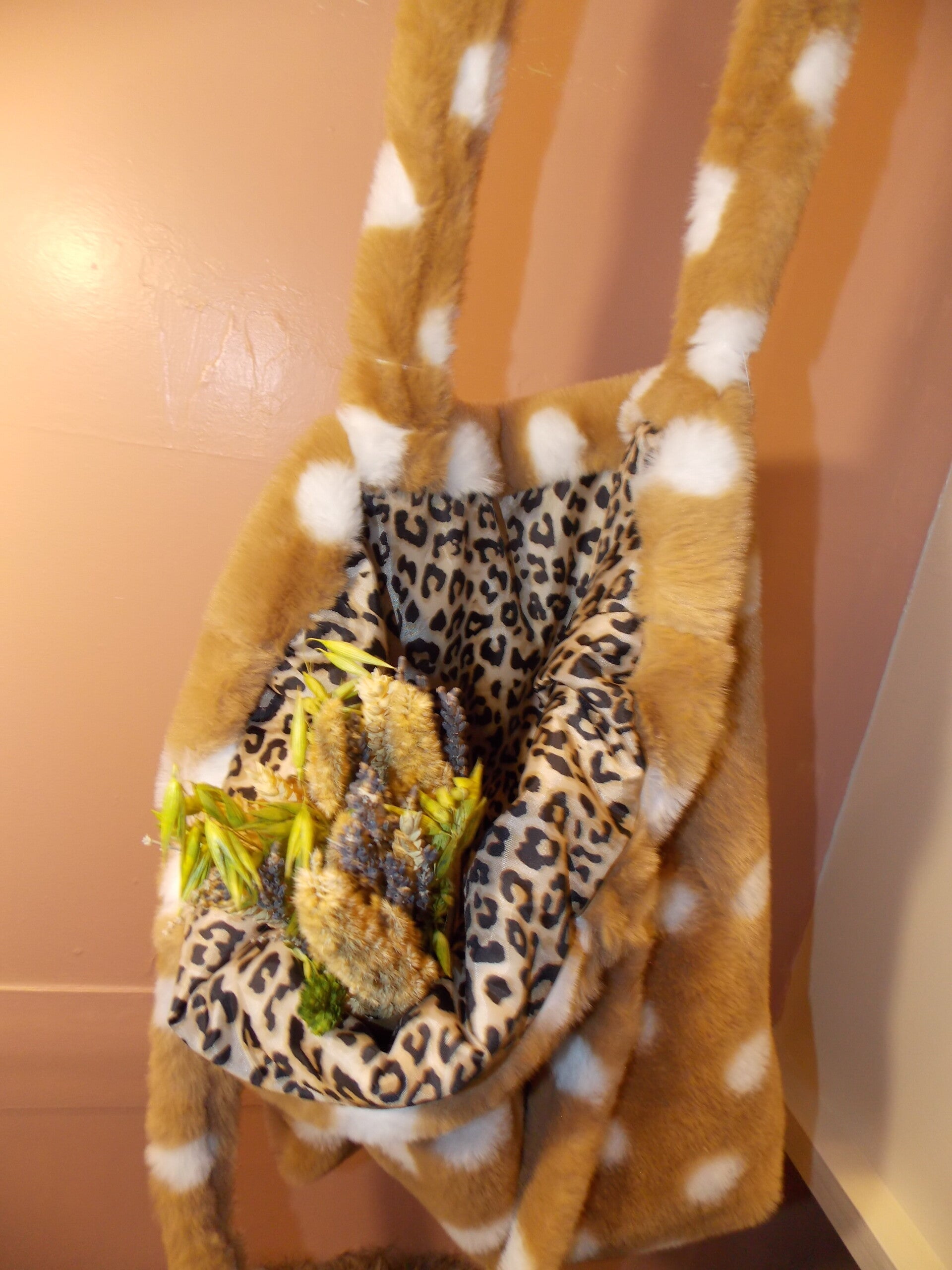 Life of Bulu Tote Bags