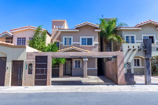 CASA EN VENTA EN RESIDENCIAL VISTA DEL RIO