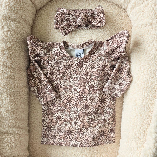 Shirt  Retro Flower | Ruffle optioneel.