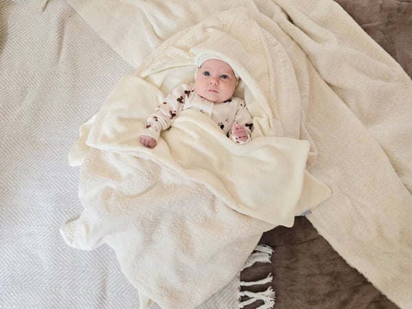 Deken Embroidery Flower