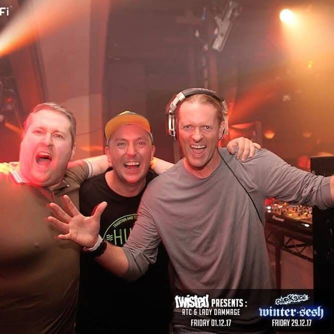 1000007929-standard.jpg