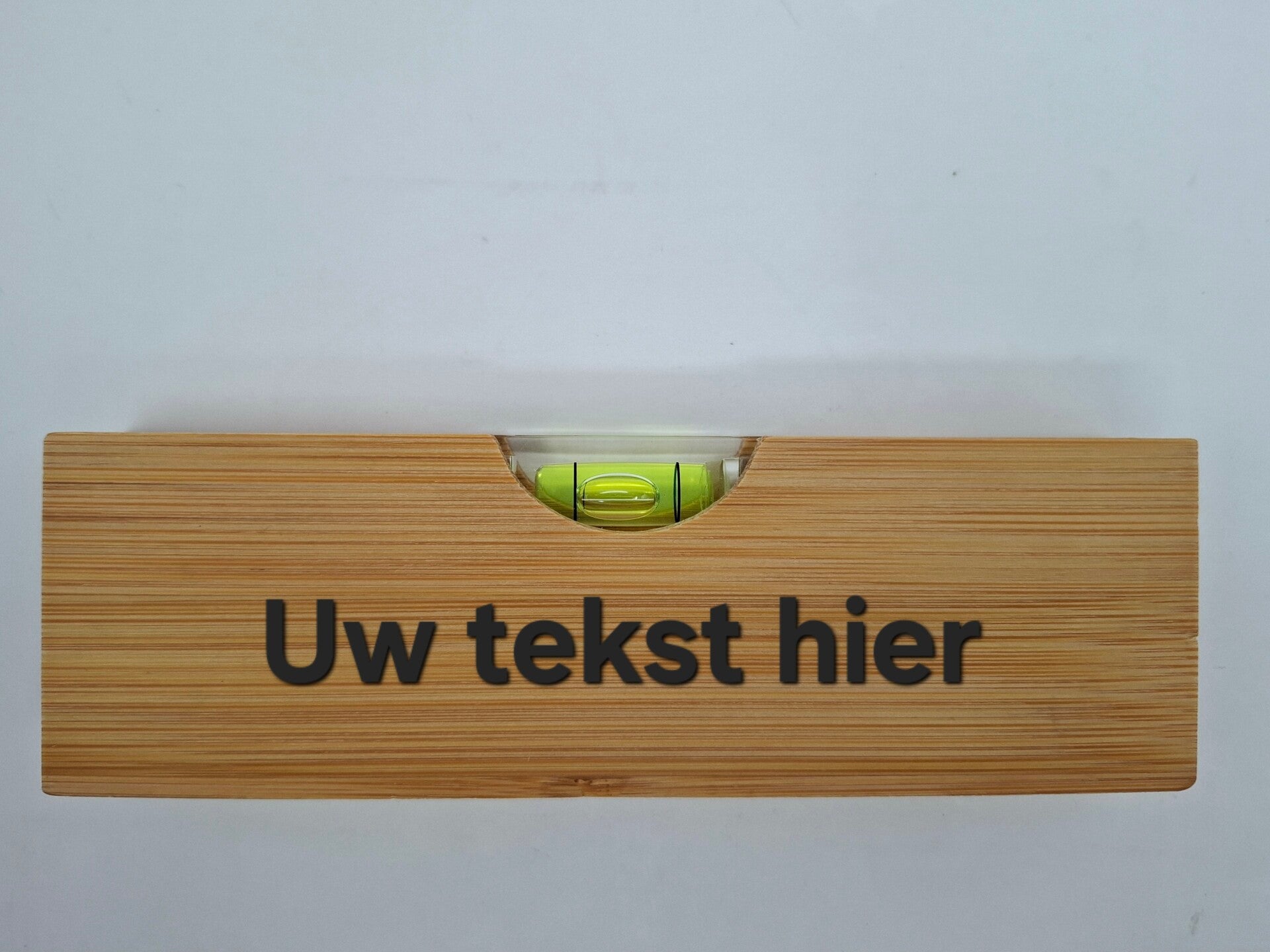 Flesopener met waterpas gepersonaliseerd