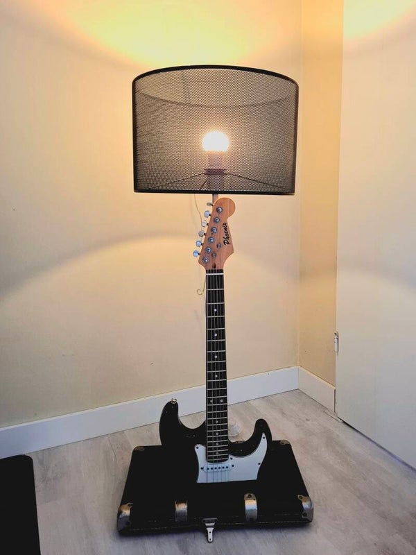 Unieke Gitaar Vloerlamp