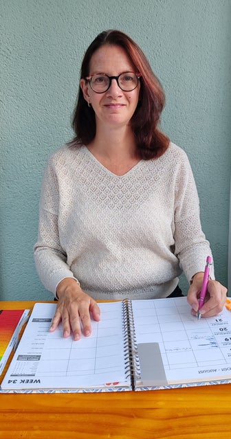 nadja-therapeute-sophrologue-emdr-hypnose-psychopraticienne-therapie-transmettre-accompagner-morvan-nievre-chaumard-ouroux en morvan-bourgogne