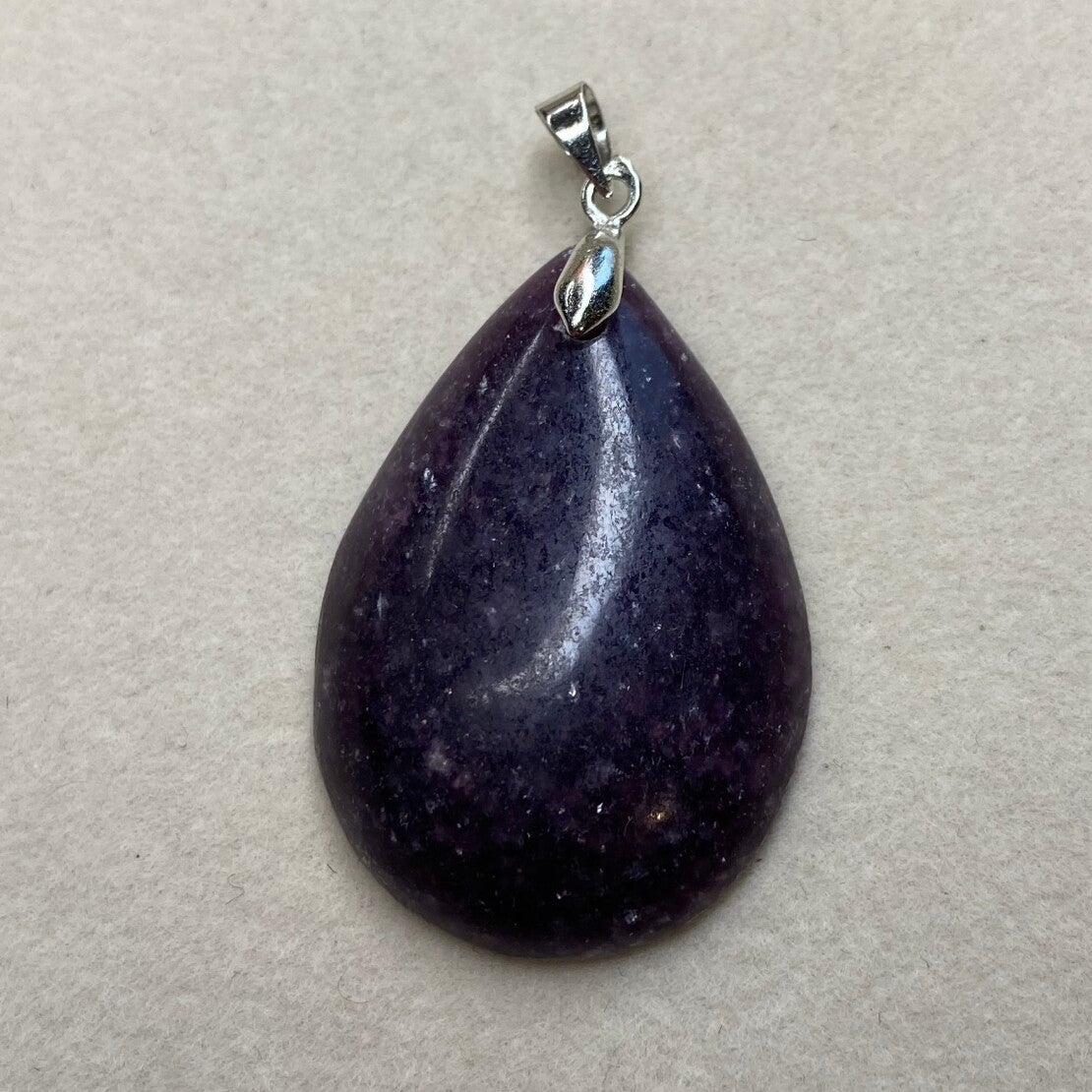 Pendentif Lépidolite 1
