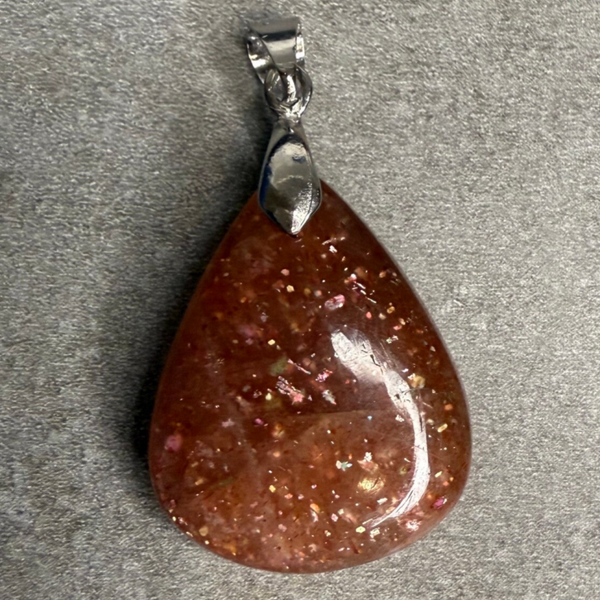 Pendentif Pierre de Soleil 8