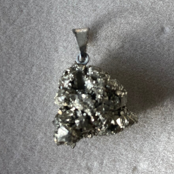 Pendentif Pyrite brute 4