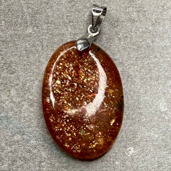 Pendentif Pierre de Soleil 10