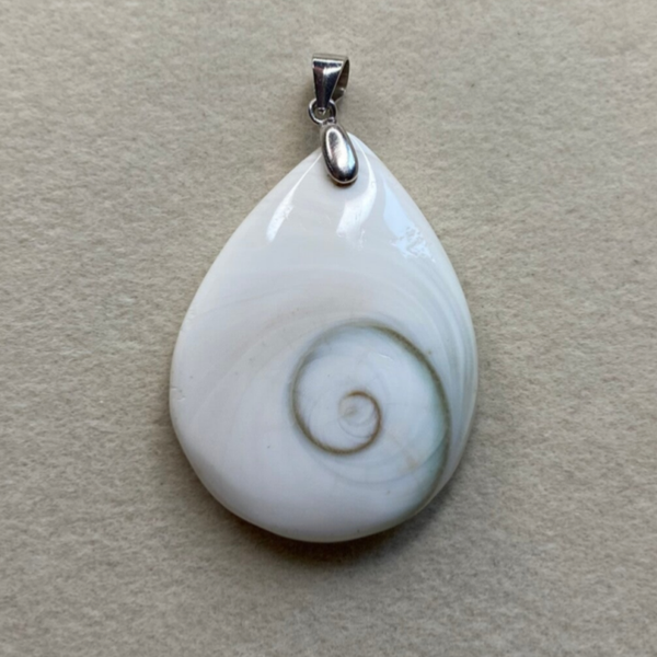 Pendentif Oeil St Lucie 1