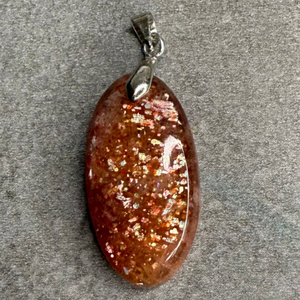Pendentif Pierre de Soleil 13