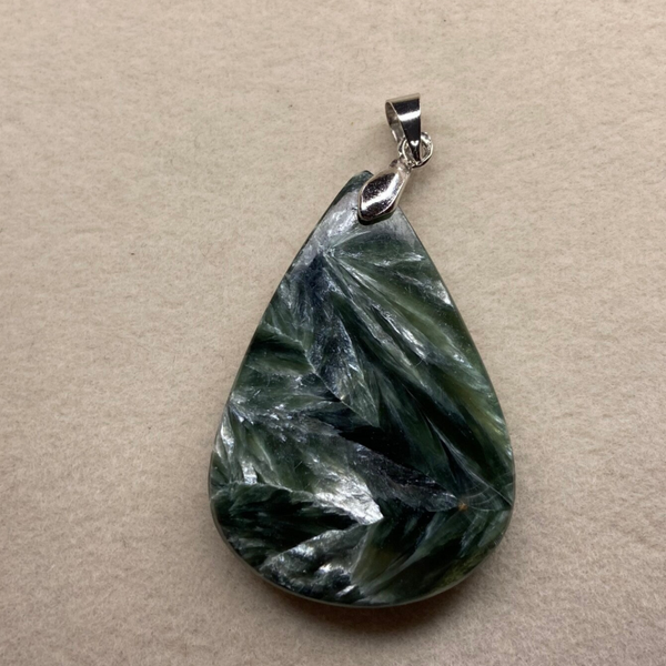 Pendentif Seraphinite 2
