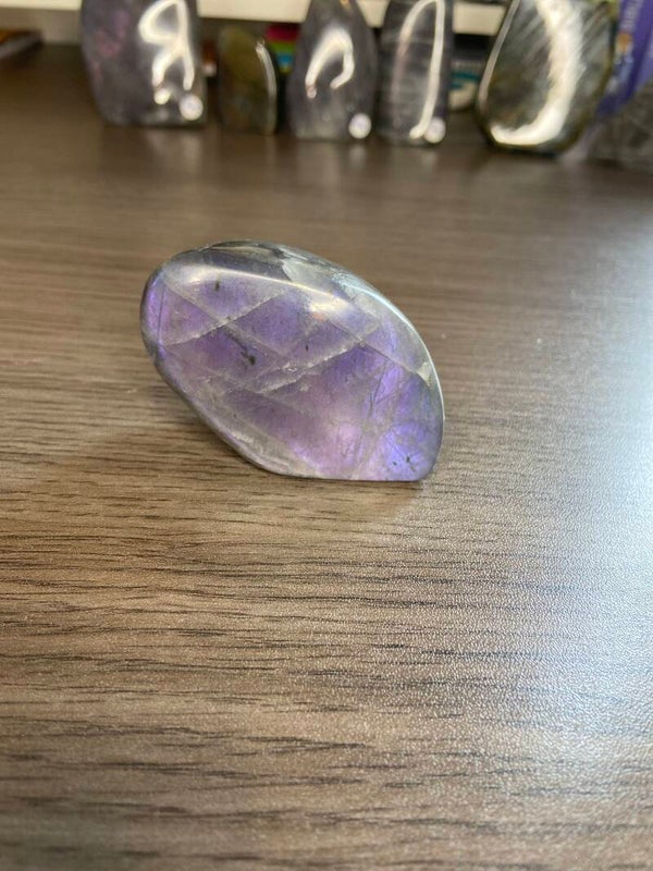 Labradorite lot 8