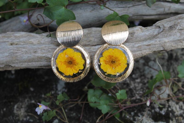 Boucles d'oreilles Bouton d'Or