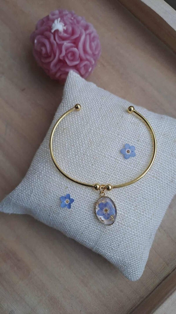 Bracelet Jonc doré fleur de myosotis