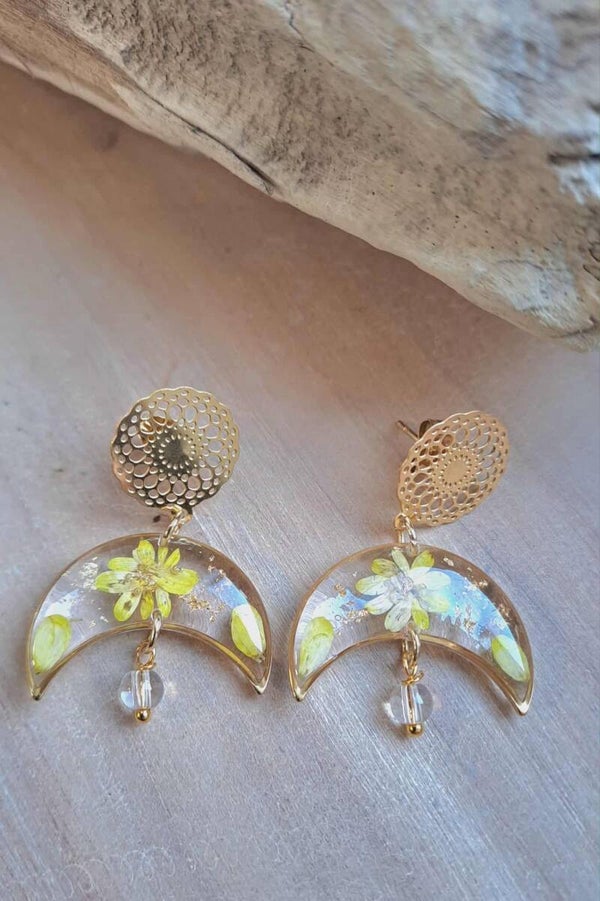 Boucles d'oreilles fleurs séchées Kalanchoé, particules de feuilles d'or
