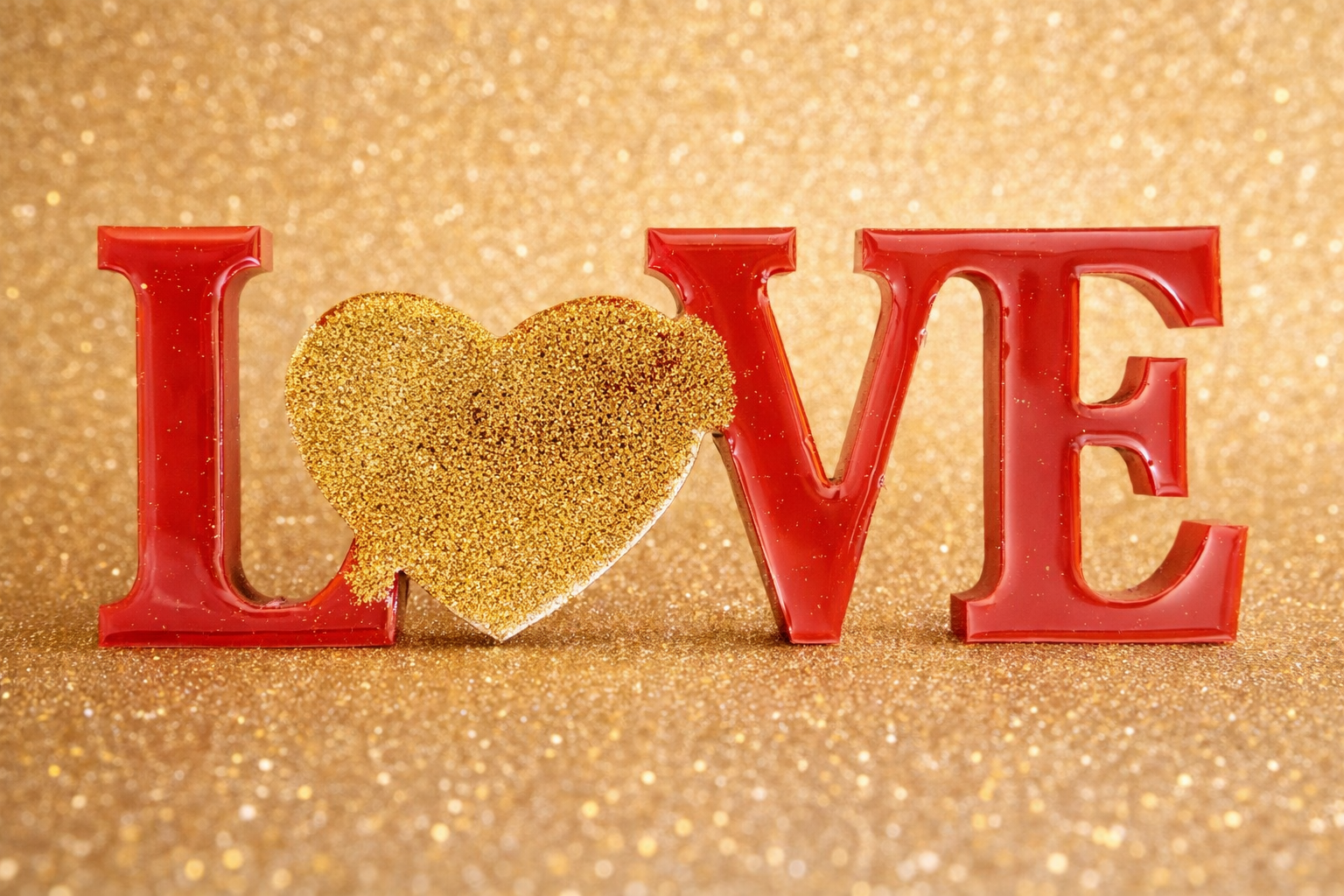LOVE Resin Decor with Gold Glitter Heart